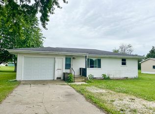 409 W Central St, Buckley, IL 60918