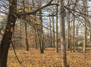 Washburn Rd, Tallmadge, OH 44278