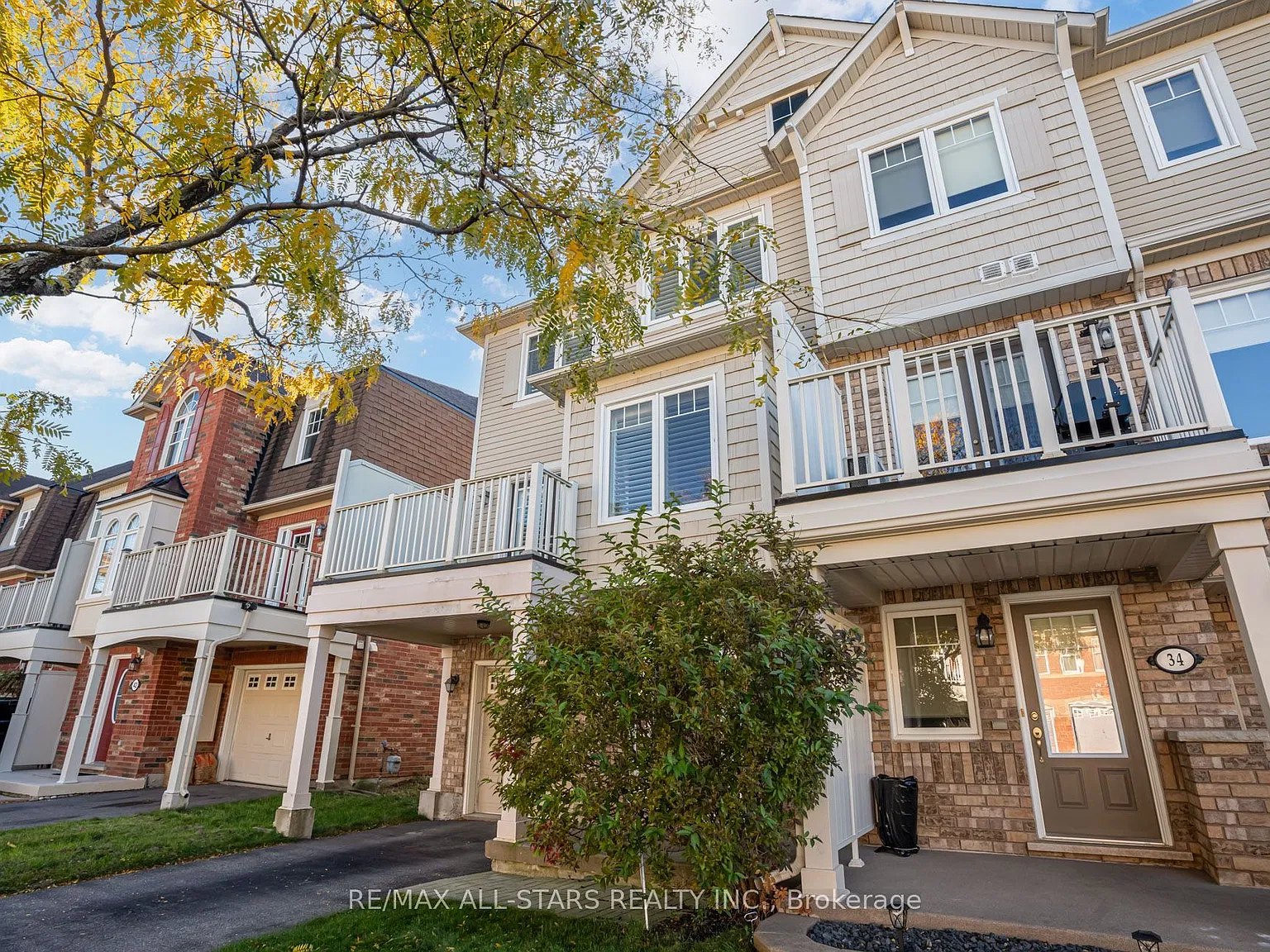 2 bed, $2,900 — Photo 3