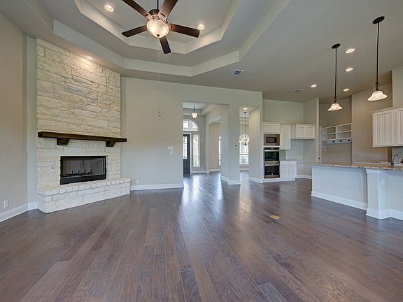 4th image of 5747 High Forest Dr