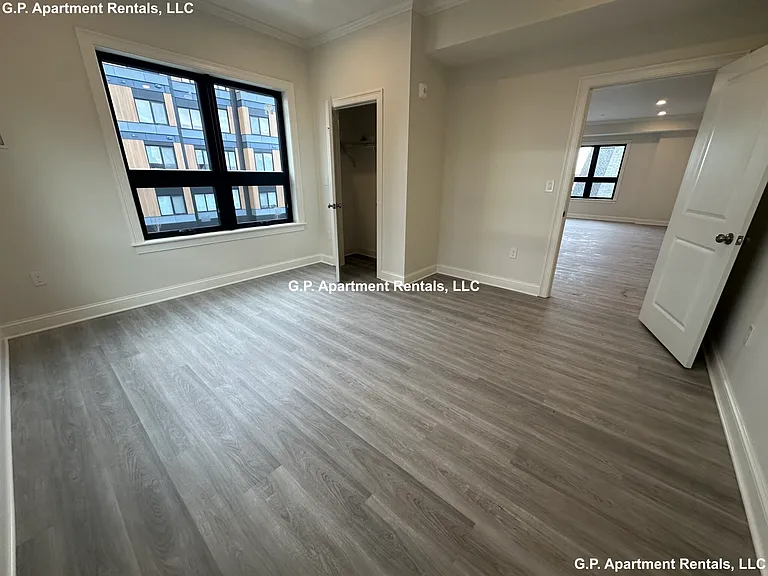 605 Broadway #201 — Photo 13