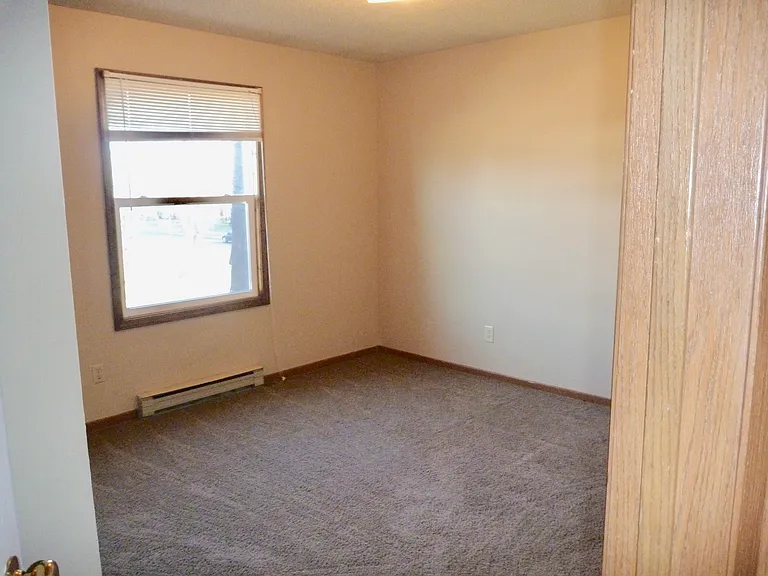 1122 Imperial Cir #5 — Photo 7