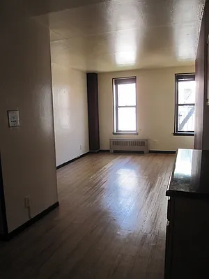 Rented by Abba Realty Associates INC | media 8