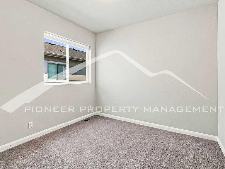 6784 Navajo St — Photo 16