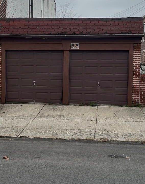 2nd image of 5024 Clarendon Rd