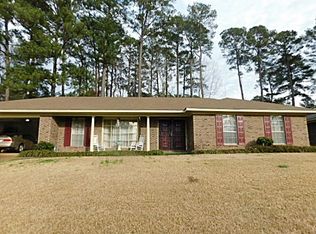 3446 Shannon Dale Dr, Jackson, MS 39212