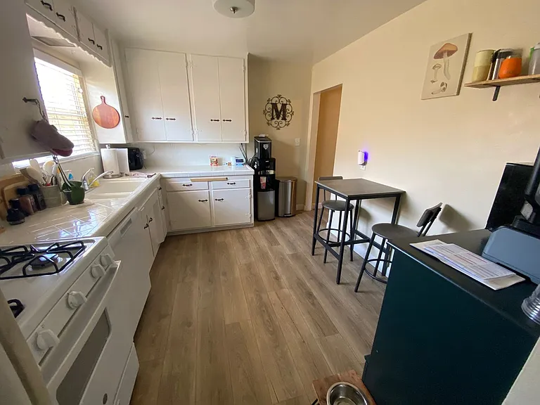 4869 Pine St #71 — Photo 6
