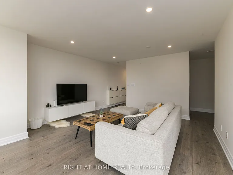24 Southport St #853 — Photo 6