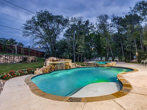 3rd image of 6544 Shoreline Dr