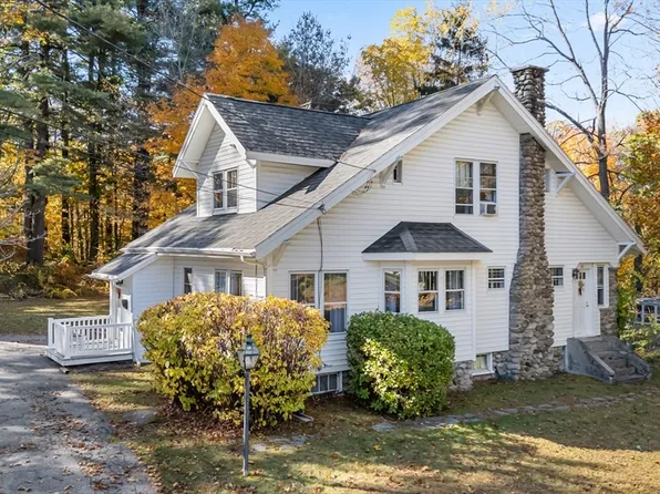 62 Maple St, West Boylston, MA 01583