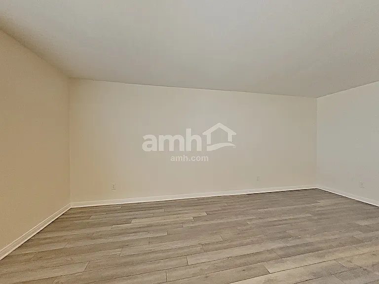 7929 Cactus Plum Dr — Photo 10