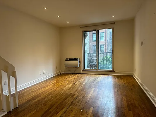 Rented by Corcoran | media 12
