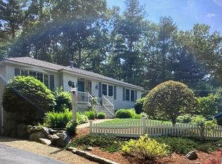 32 Freeman Rd, Chelmsford, MA 01824