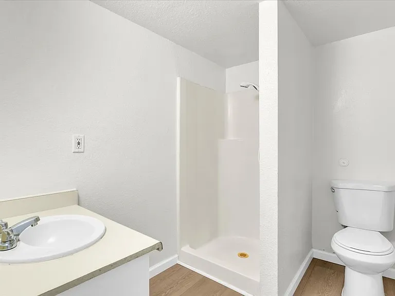 8922 I Ave #2 — Photo 17