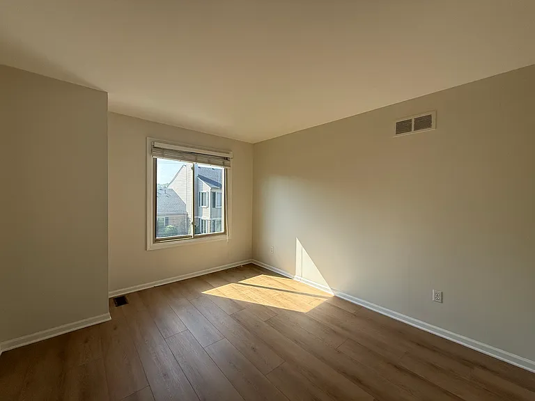 44540 Connecticut Ct — Photo 20