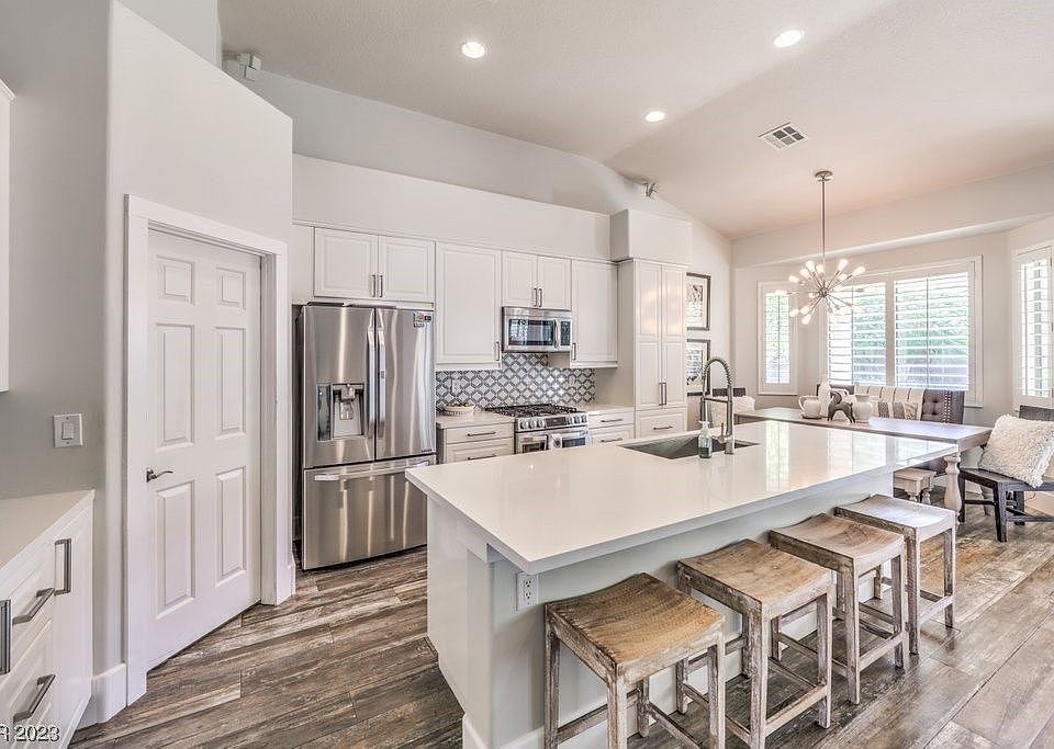 2021 Poetry Ave, Henderson, NV 89052 | Zillow