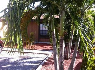 10170 E Cypress Ct, Hollywood, FL 33026