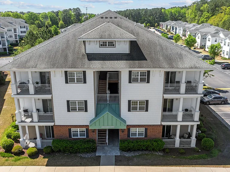 2424 Chancery Ln #207-1 — Photo 18