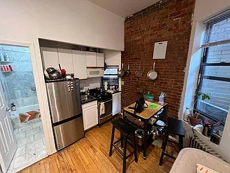 Rented by Best Apartments North Inc