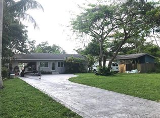 4610 SW 26th Ter, Fort Lauderdale, FL 33312