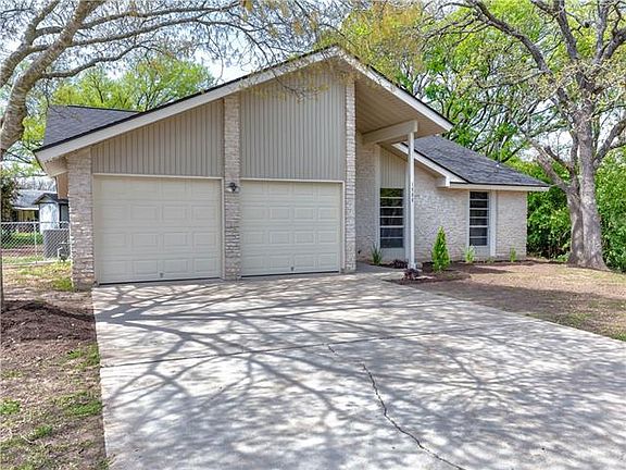 3rd image of 1906 Garden Villa Dr