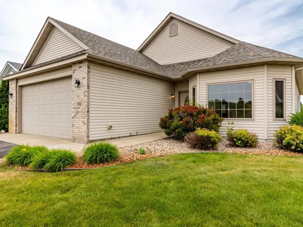 702 Graceview Dr, Saint Joseph, MN 56374