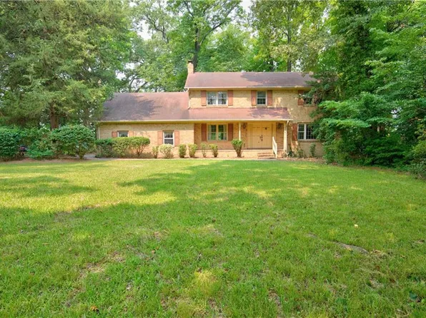 5252 Shenstone Cir, Virginia Beach, VA 23455