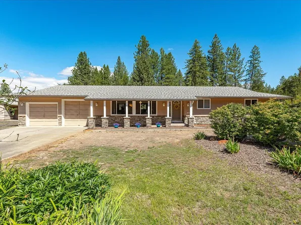 7621 E Hamilton Rd, Chattaroy, WA 99003