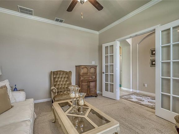 5th image of 8202 Lake Valley Ct