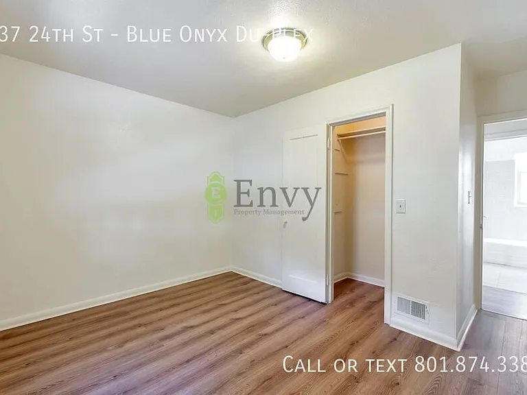 937 24th St #BLUE ONYX DU-PLEX — Photo 14