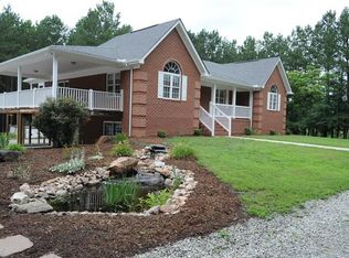 4425 Cottage Rd, Blackstone, VA 23824