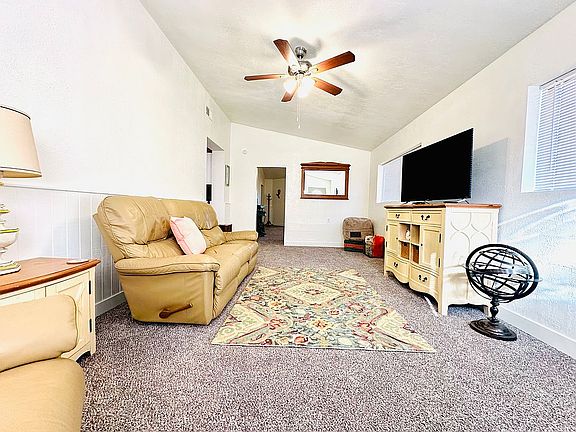 3rd image of 3766 W Johnson St