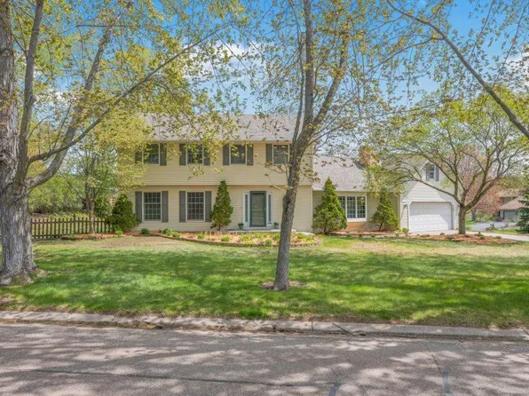 2805 Alvarado Ln N, Plymouth, MN 55447