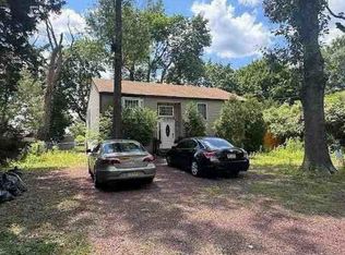 65 S Atlantic Ave, Berlin, NJ 08009