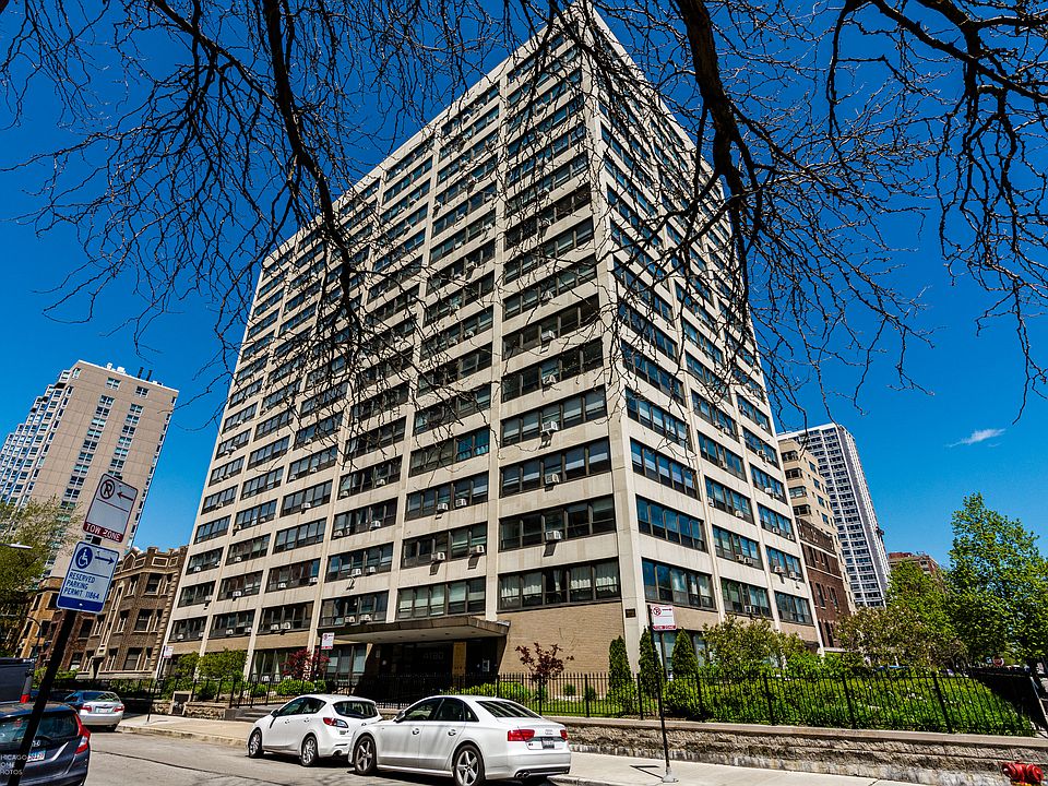 4180 N. Marine Drive - Situated Right on Lake Michigan!