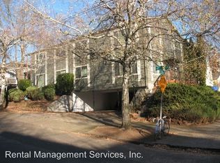 2909 SE Pine St, Portland, OR