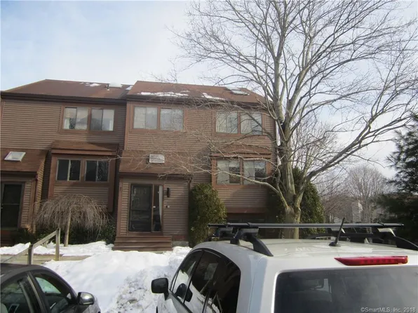 16 Wickhams Fancy, Collinsville, CT 06019