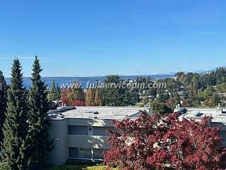 4444 blue sky view_10092025