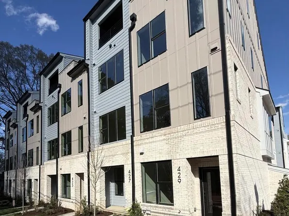 411 Chatham View Rd, Cary, NC 27511