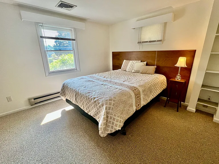 87 Decatur Ave — Photo 8