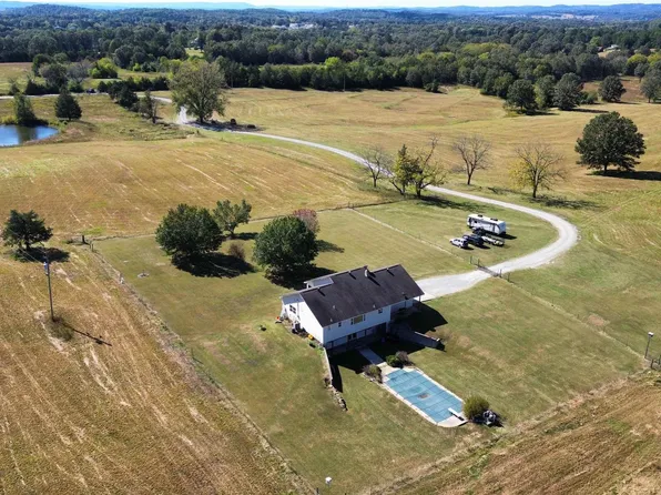 790 Possum Trot Rd, Melbourne, AR 72556