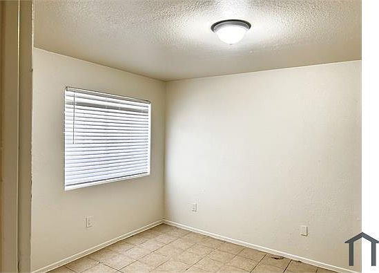 4th image of 66012 5th St #1