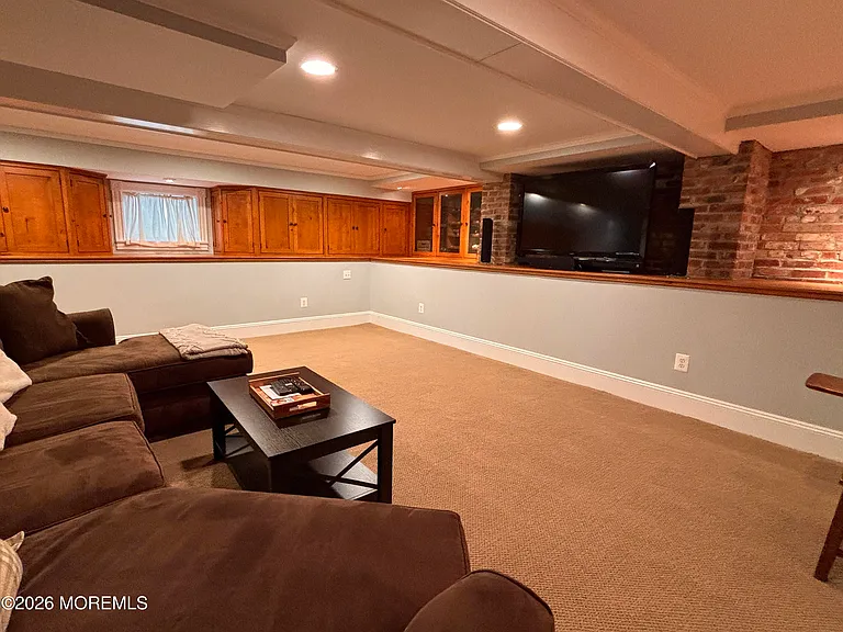 333 Woodland Ave — Photo 38