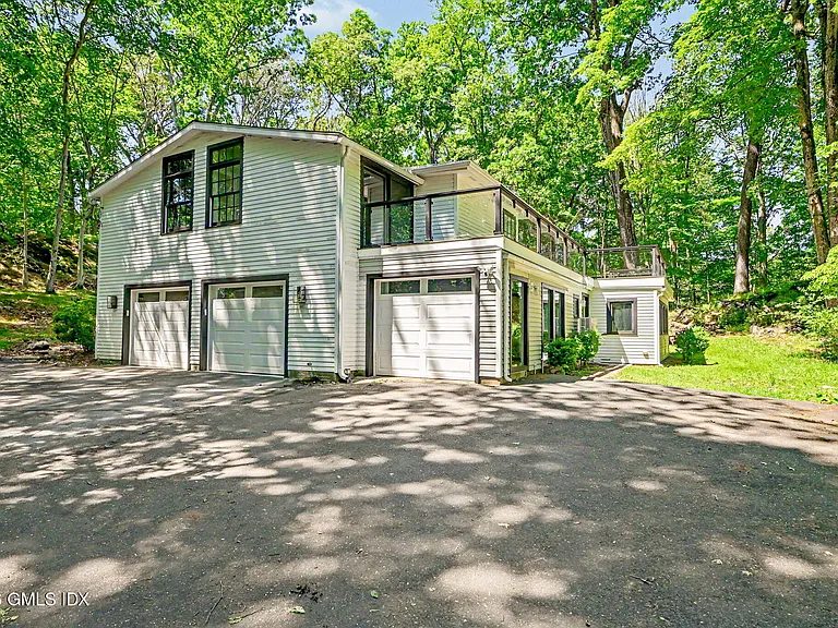 424 Cognewaugh Rd — Photo 35
