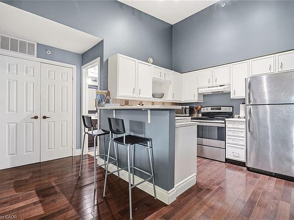 4th image of 4005 Kilmer Dr #406