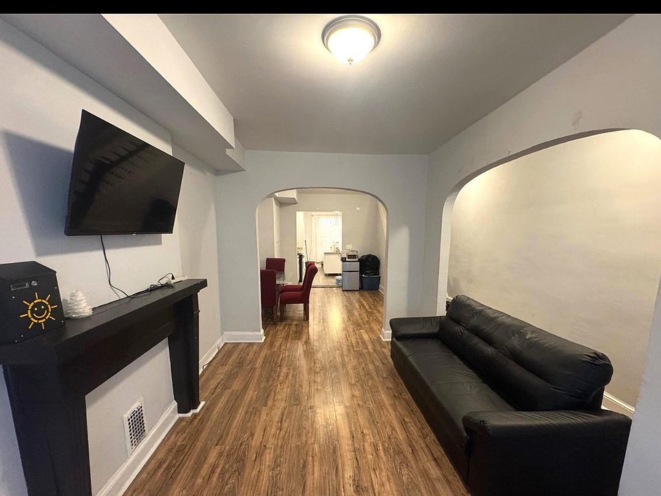 1st image of 2039 Sinclair Ln