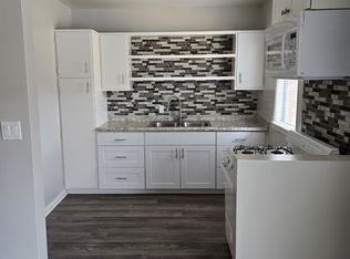 1245 W Anaheim St, Harbor City, CA 90710
