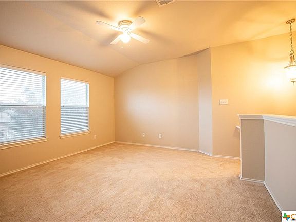 5th image of 1274 Pelican Pl