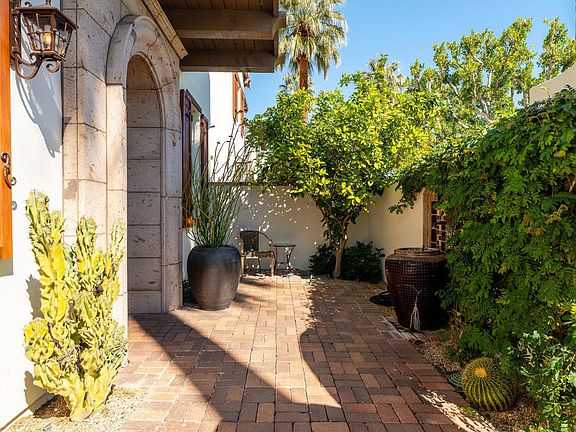 4th image of 287 S Cahuilla Rd