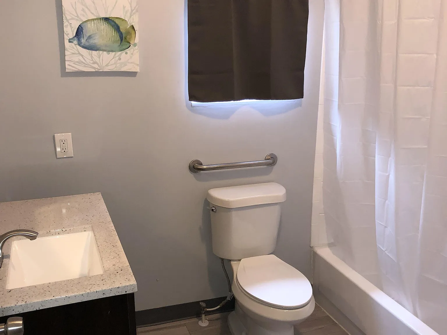 4 bed, 3.0 bath, 2672 sqft, $715 — Photo 3